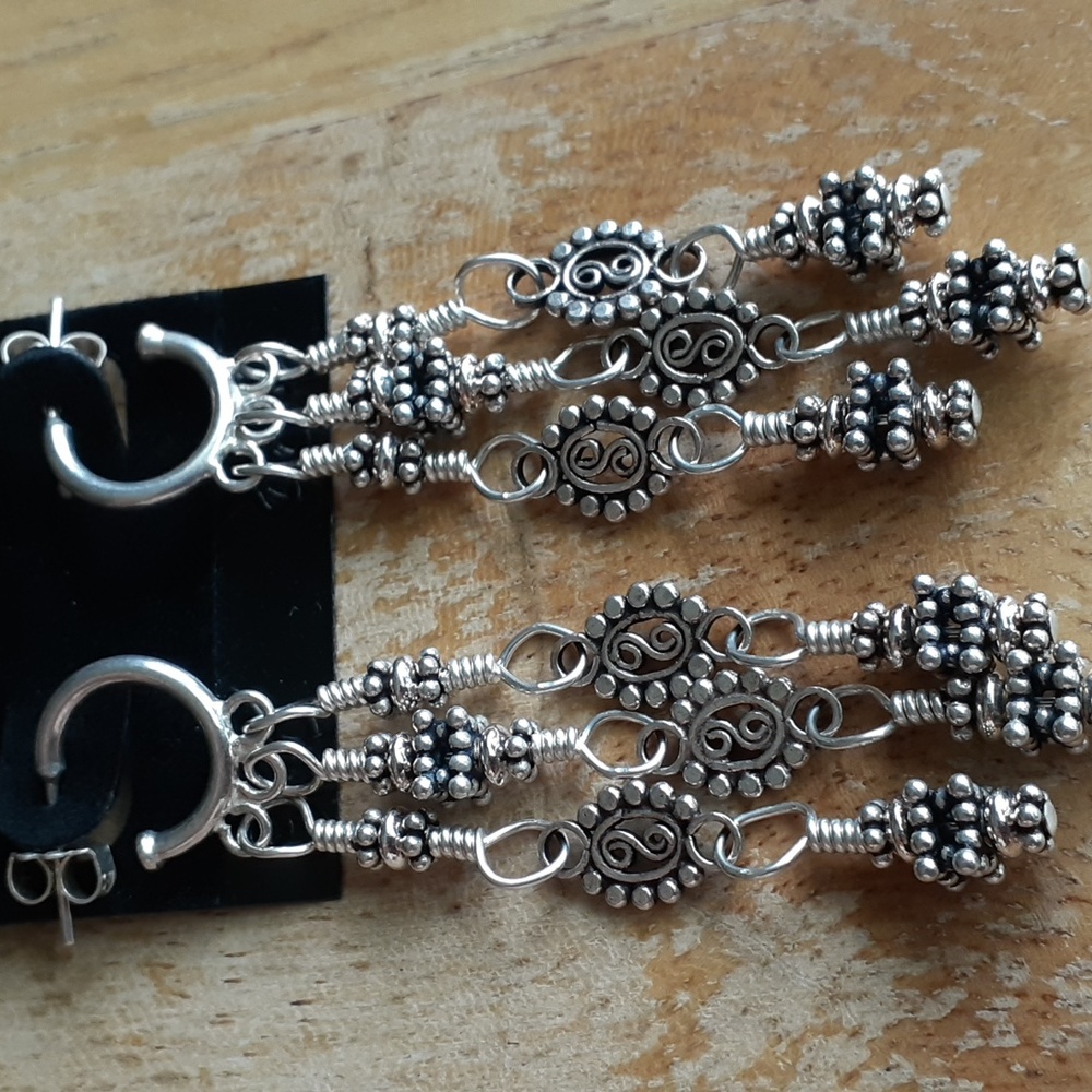 Unique Sterling Silver Pierced Dangly Earrings A126